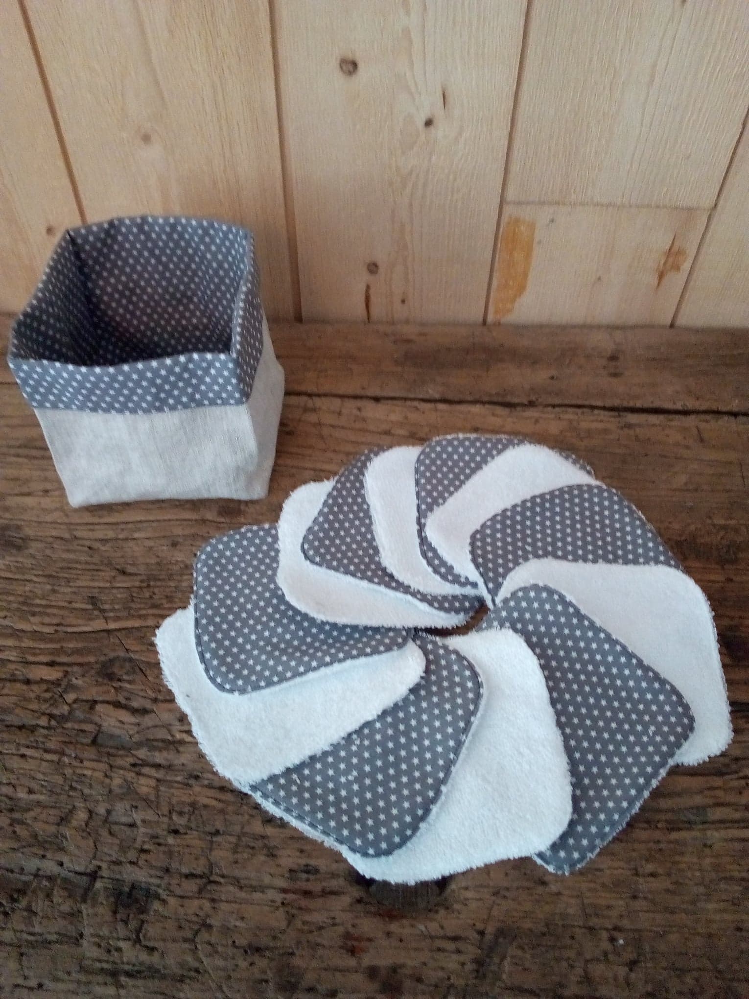 12 lingettes lavables bambou et son panier assorti – Image 2