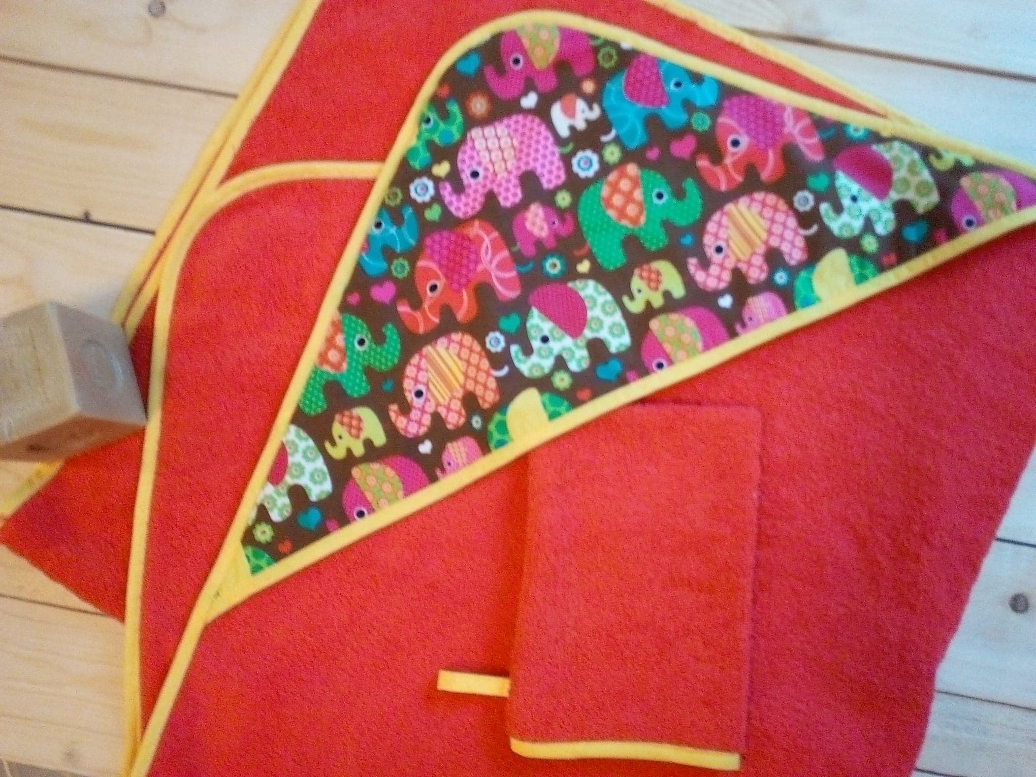 Maxi cape de bain Eléphant